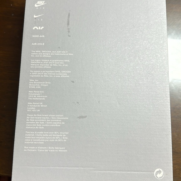 Nike Air Force 1 07 Men’s size 8 - Picture 6 of 7